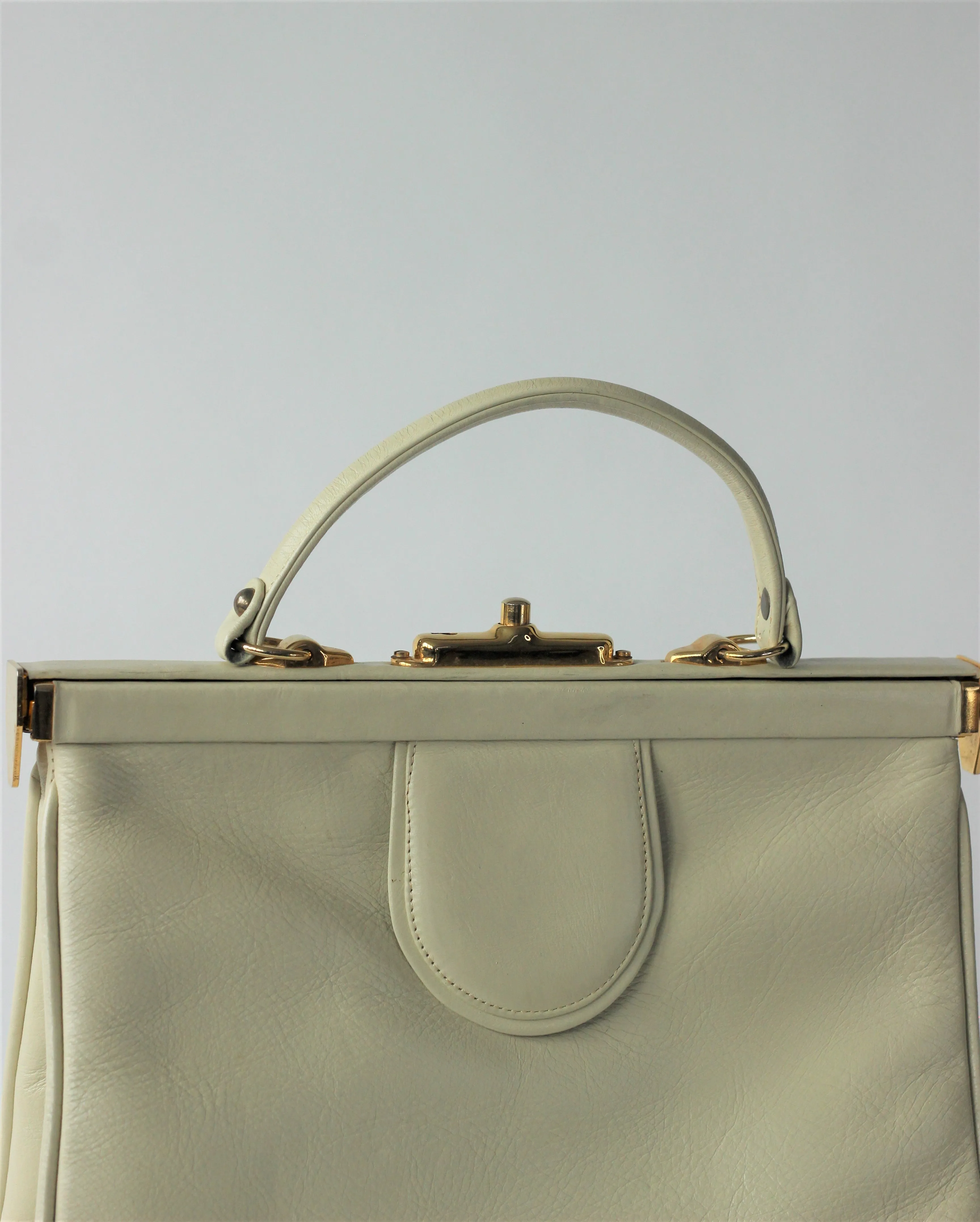 1950S 1960s Cream/White Leather Top Handle Bag with Red Linen/Danish Design