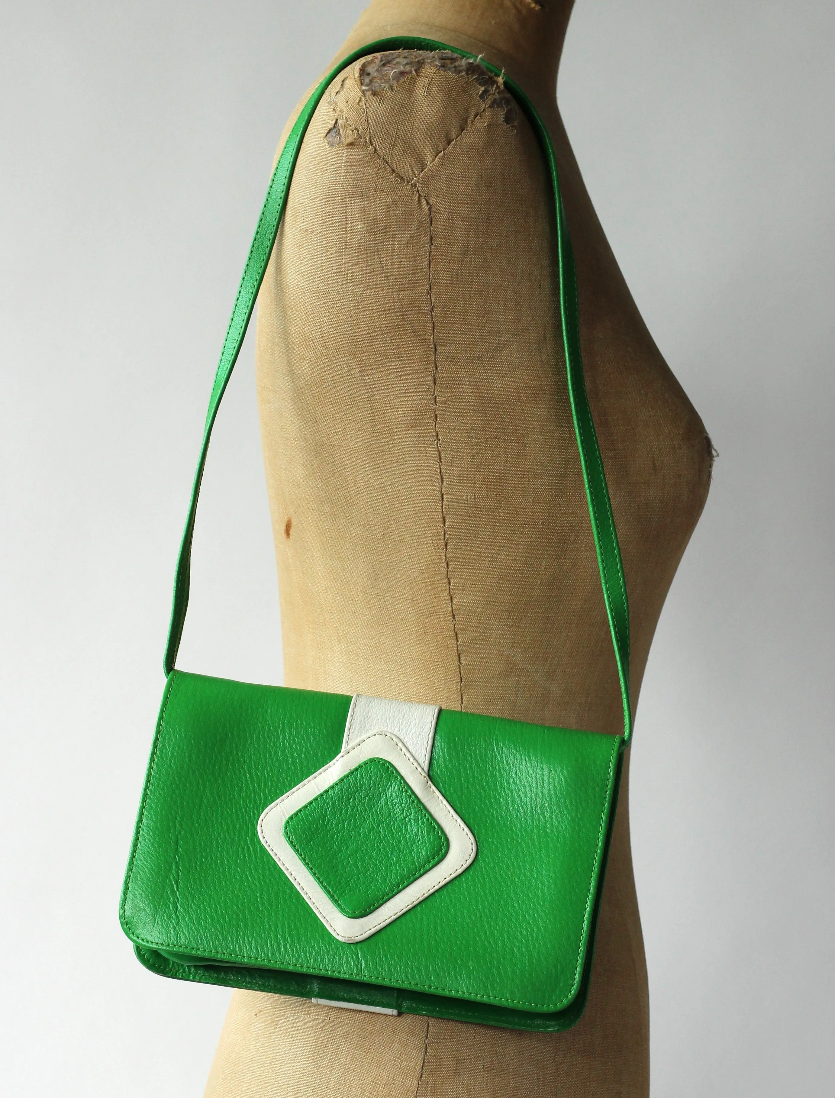 1960s 1970s Apple Green Shoulder Bag