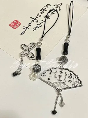 Black fan phone charm