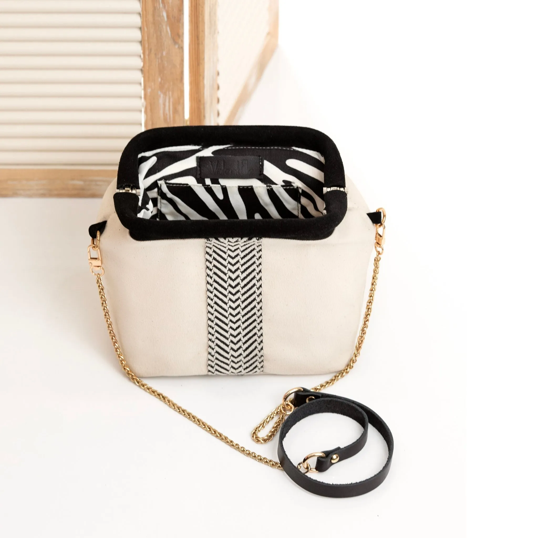 BrownLeather Purse Strap