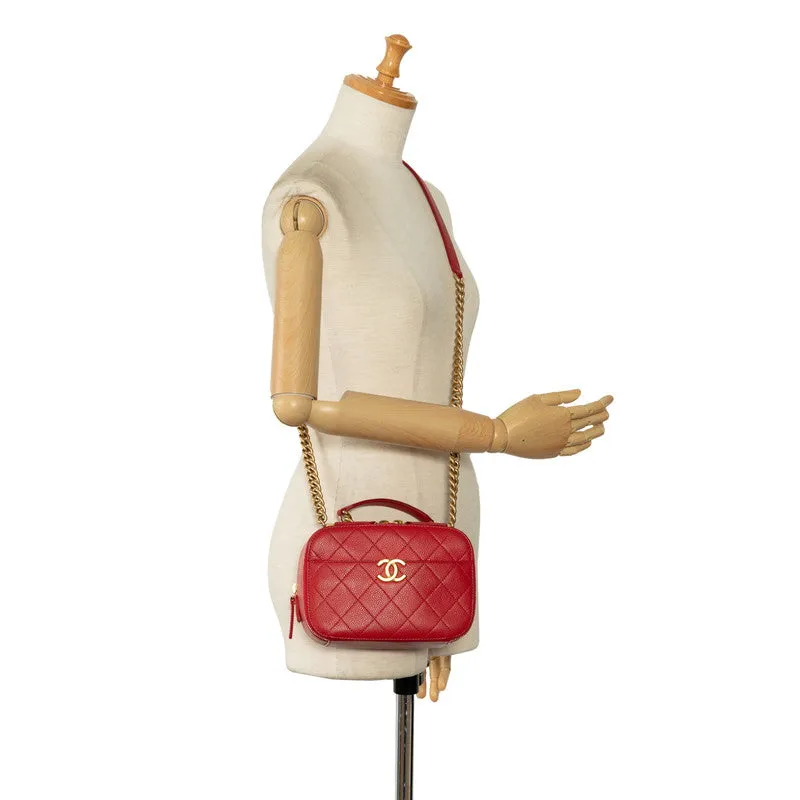 Chanel CC Quilted Caviar Camera Bag Leather Crossbody Bag in Good condition