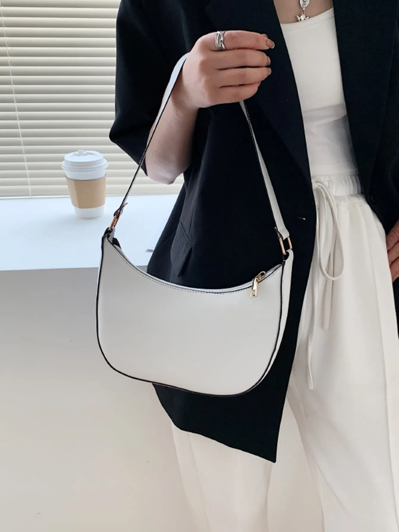 Contrast Binding Baguette Bag