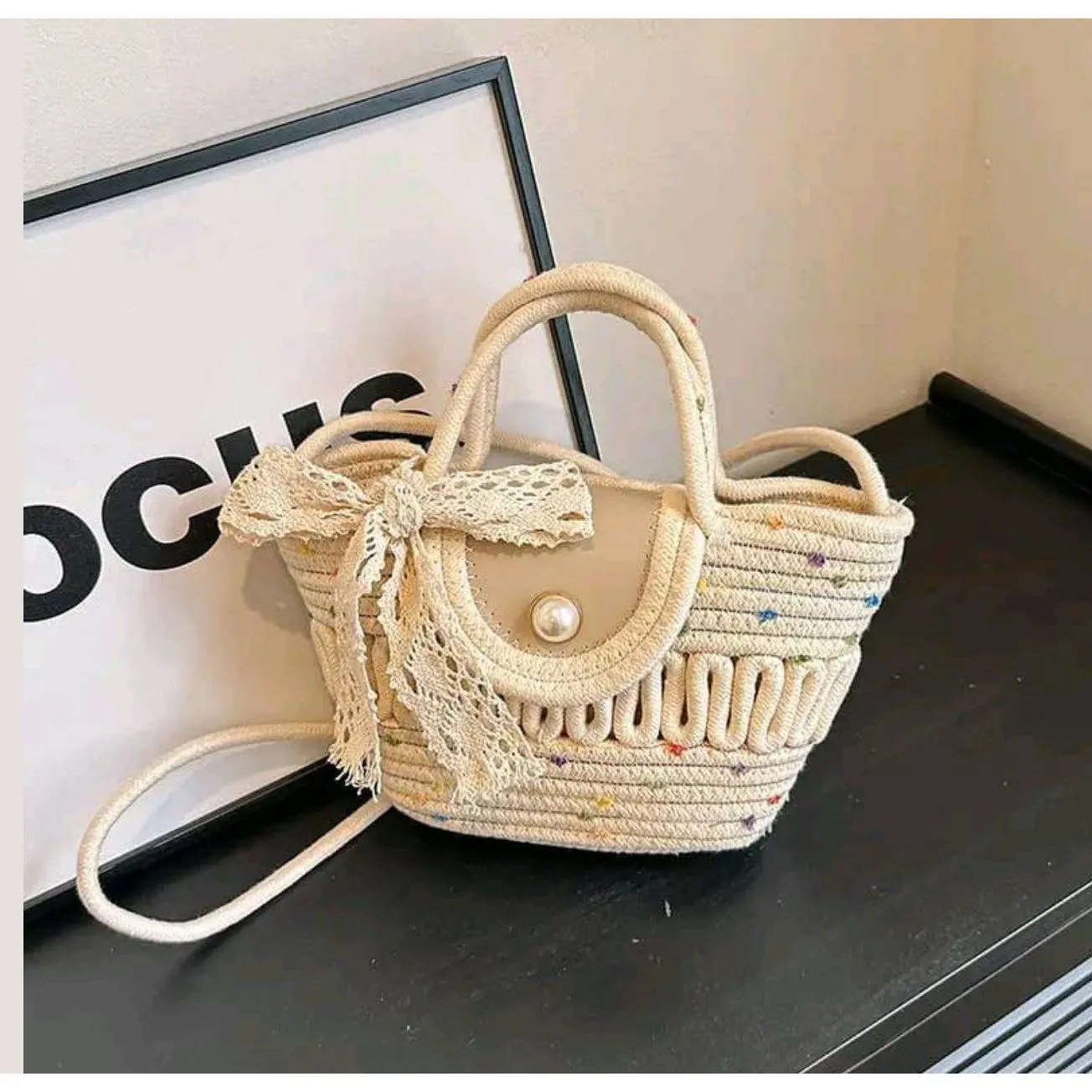 Cute Straw Décor colors handbag.