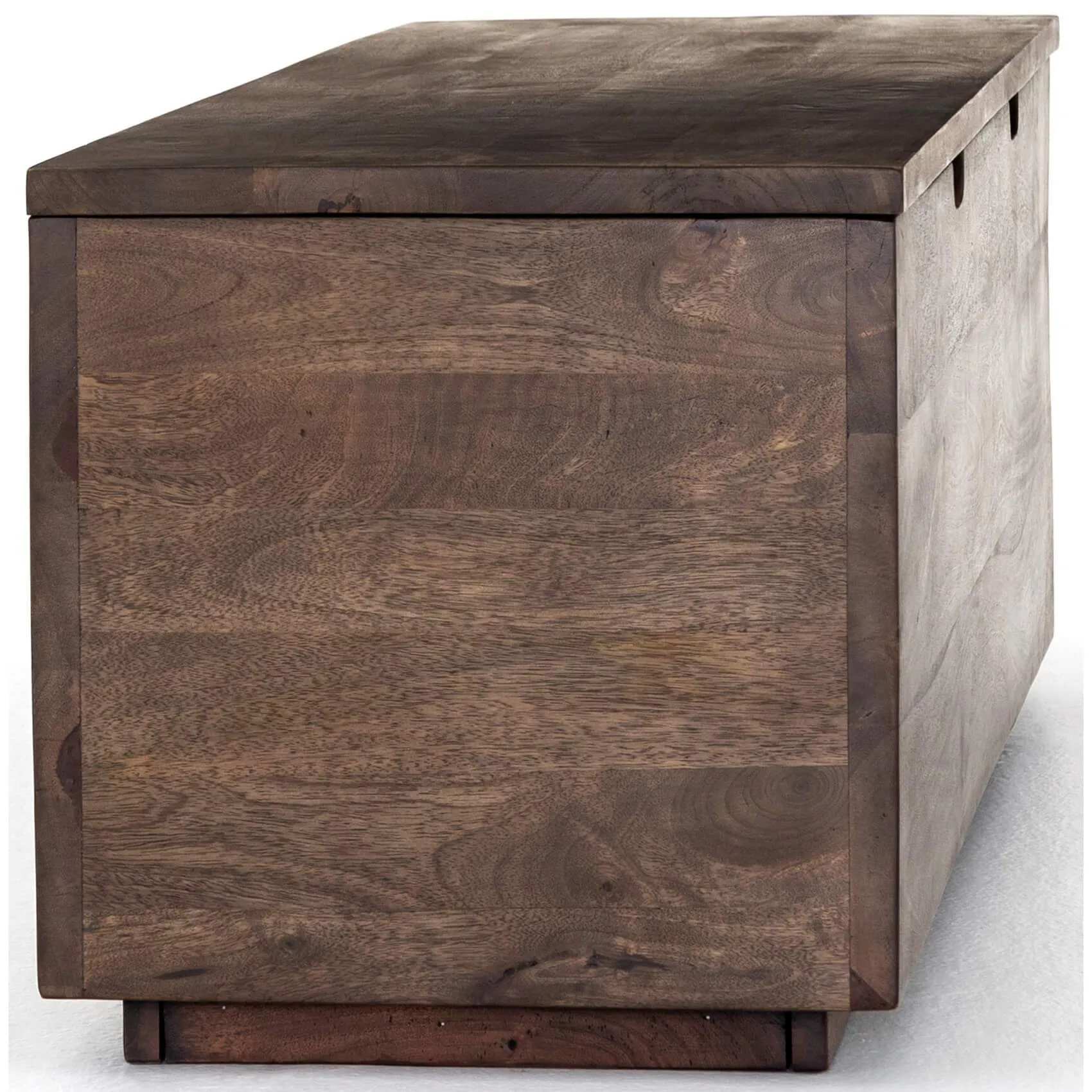 Duncan Trunk, Aged Brown