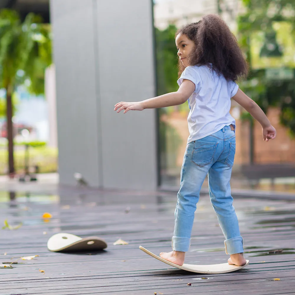 Eco-Friendly Curved Balance Board
