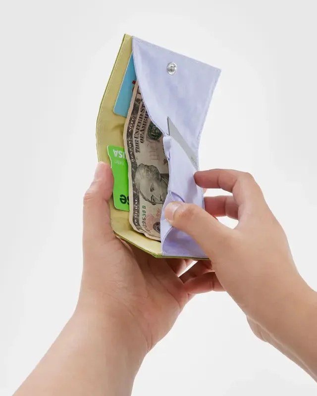 Green Juice Mix Snap Wallet