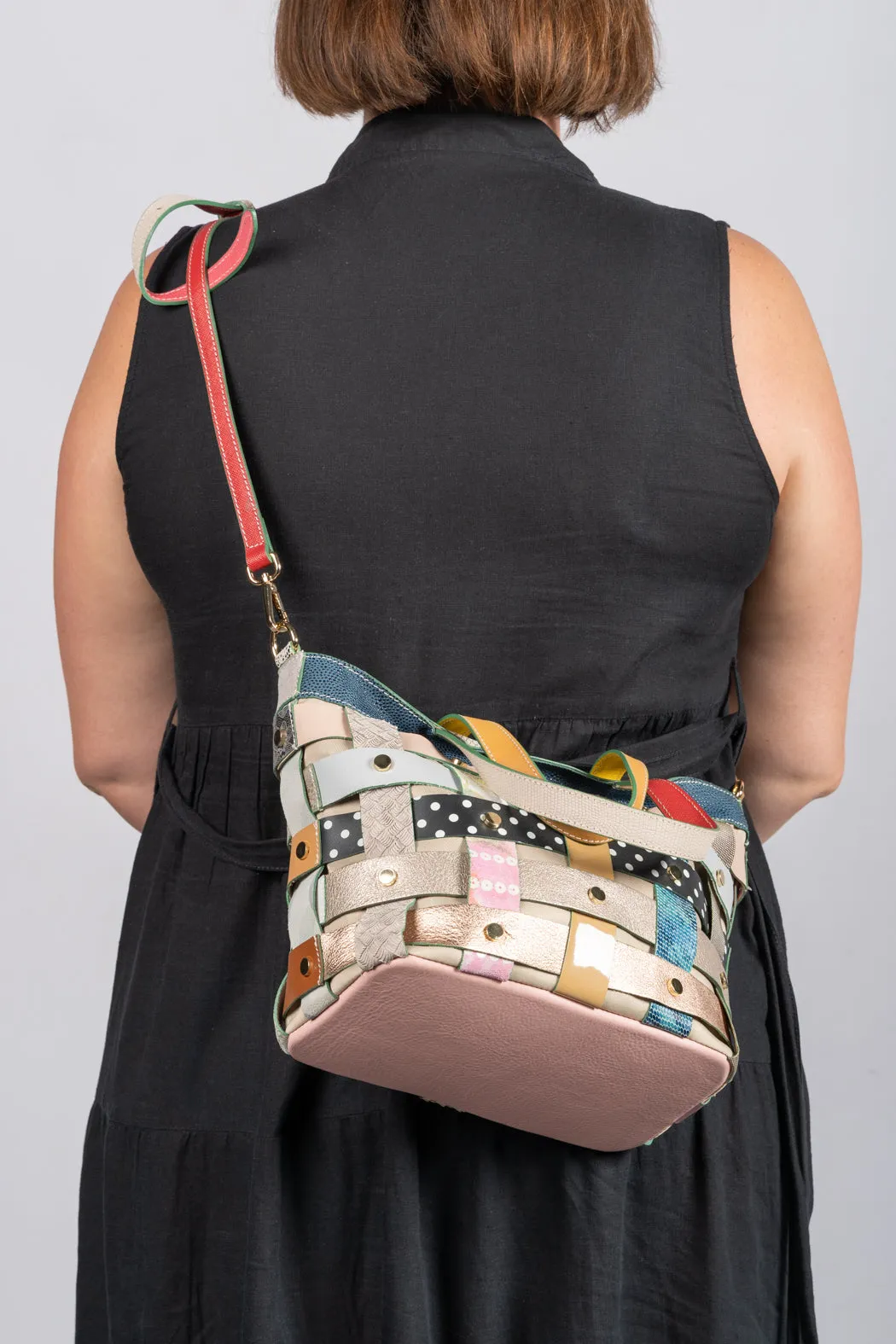Il Giglio Striped Hangbag