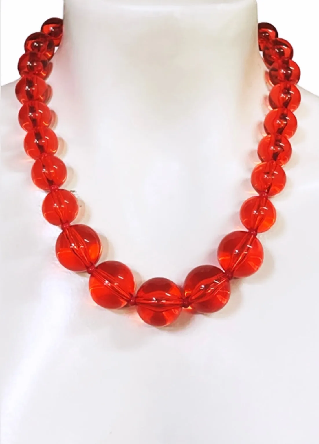 Lucent Bauble Necklace