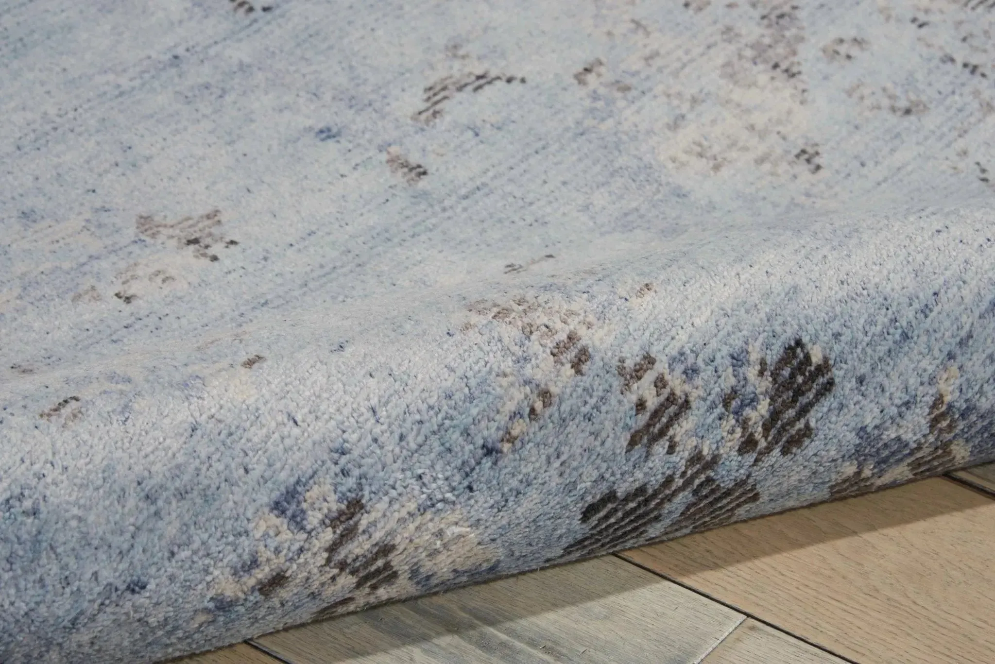 Lucent LCN01 Sky Rug