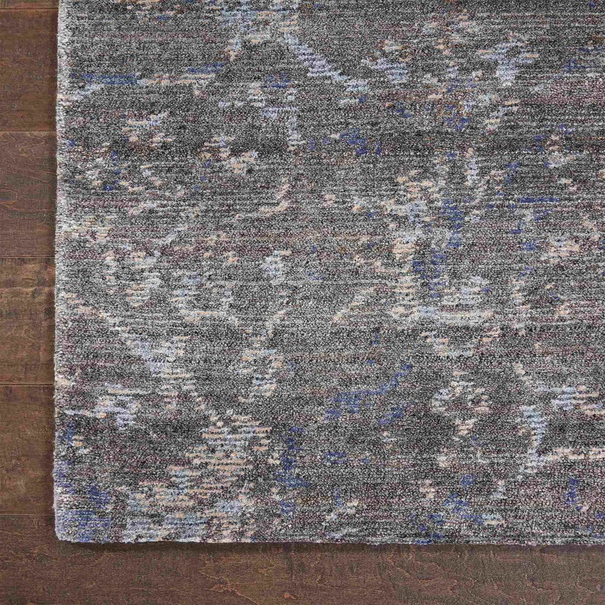 Lucent LCN04 Vintage Inspired Rug