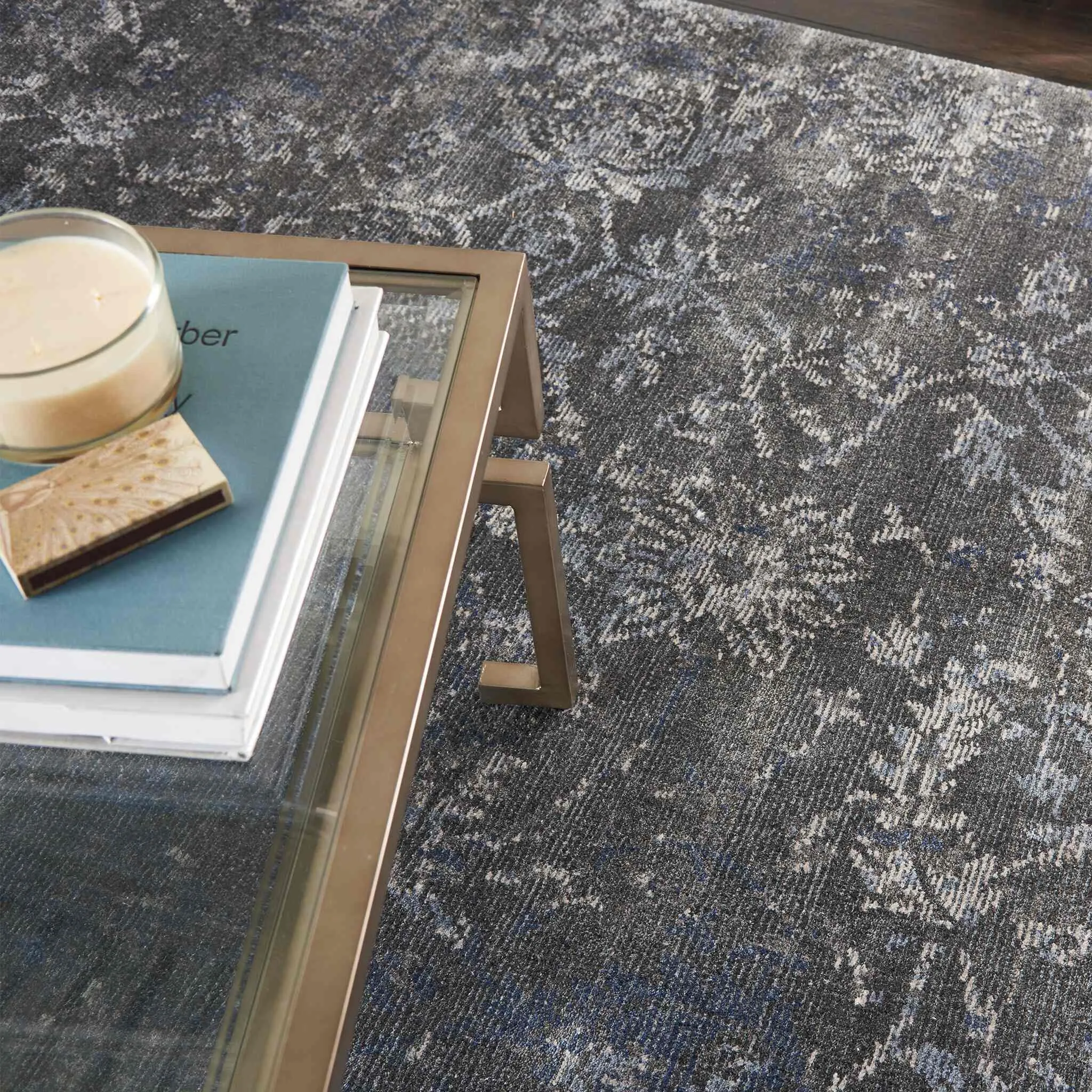 Lucent LCN04 Vintage Inspired Rug