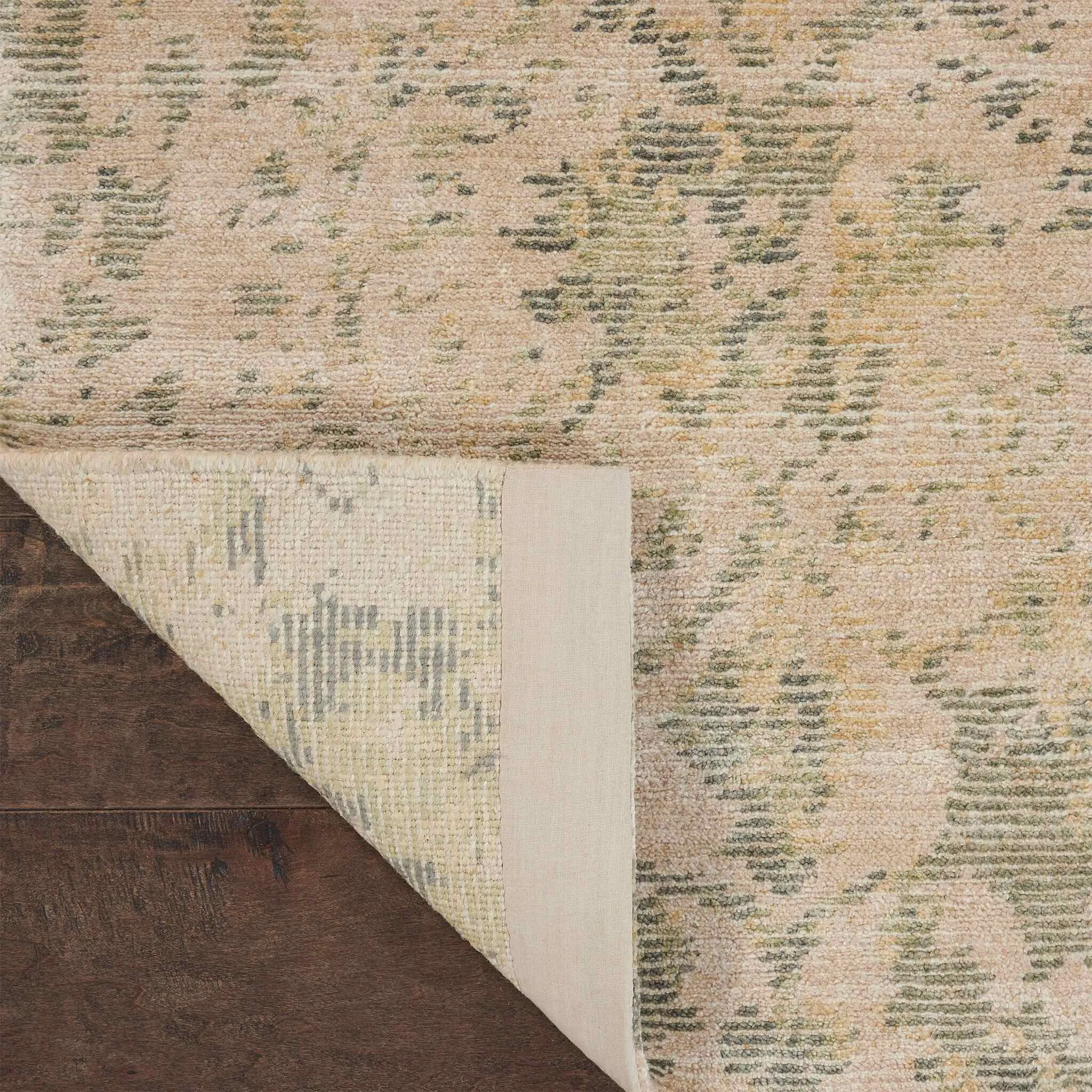 Lucent LCN05 Vintage Inspired Rug
