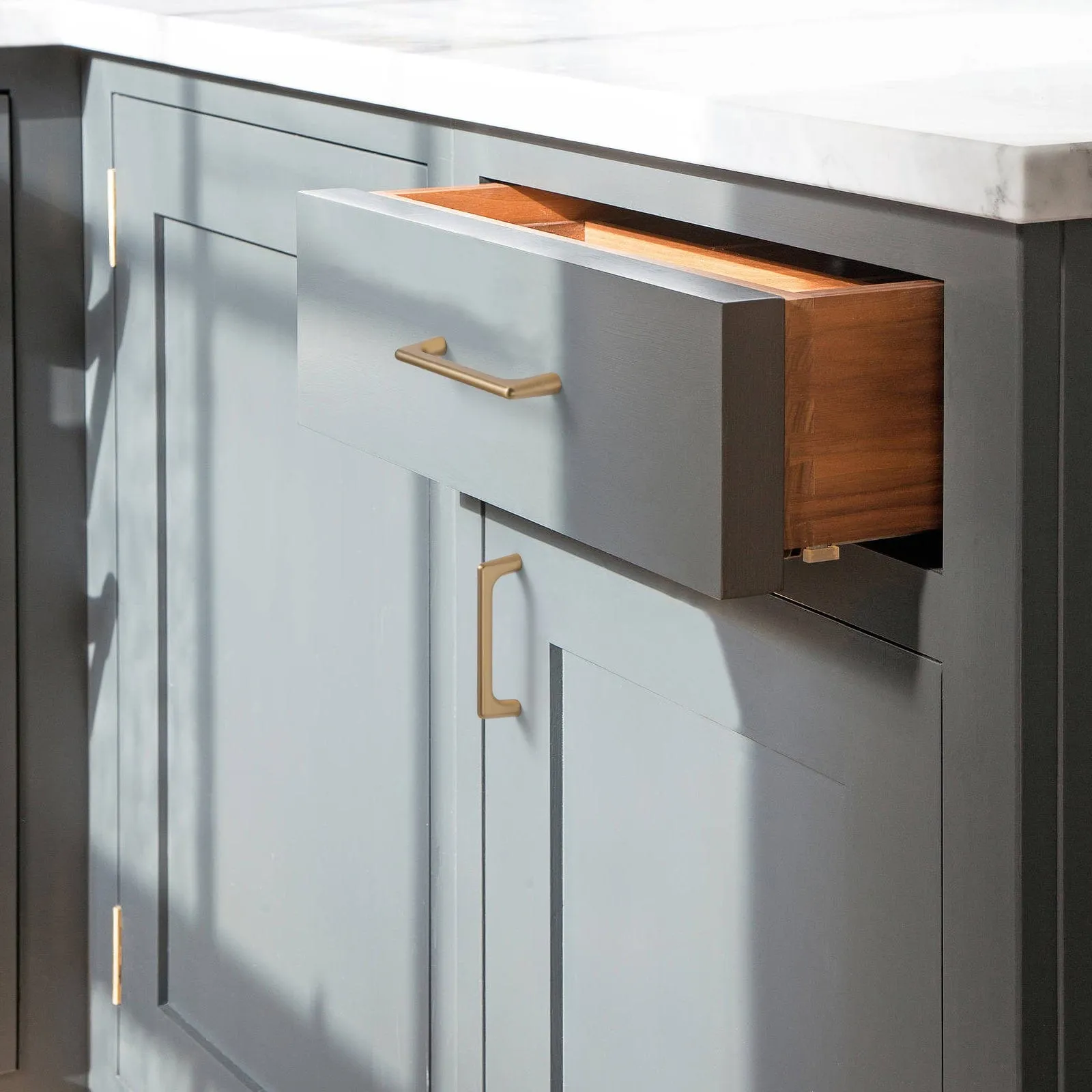 Modern Cabinet Pull Luxurious Drawer Wardrobe Pulls Kitchen