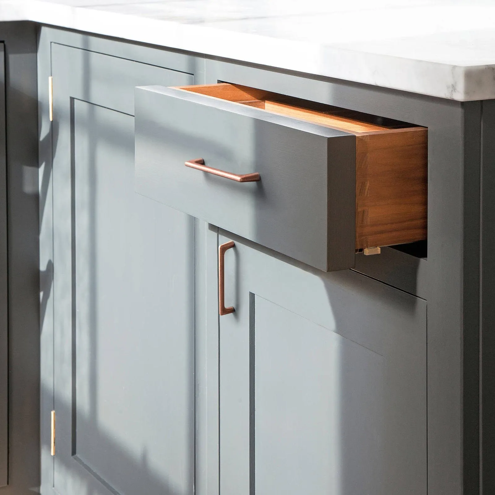 Modern Cabinet Pull Luxurious Drawer Wardrobe Pulls Kitchen