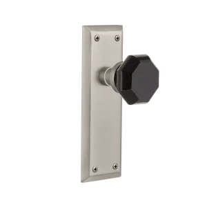 New York Long Plate with Black Waldorf Knob in Satin Nickel