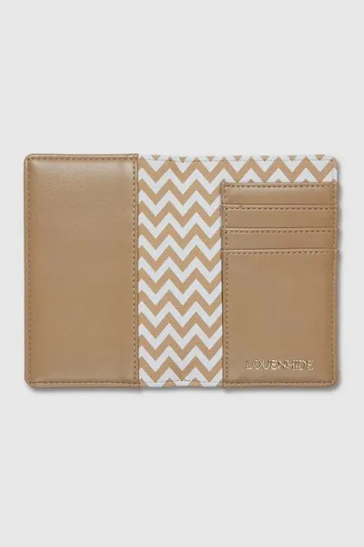 PEPPER PASSPORT HOLDER CAMEL