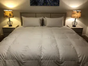 Queen Size Quilt Baffle Boxed 95% White Polish Mother Goose Down 7 Blanket Warmth 900 Fill Power