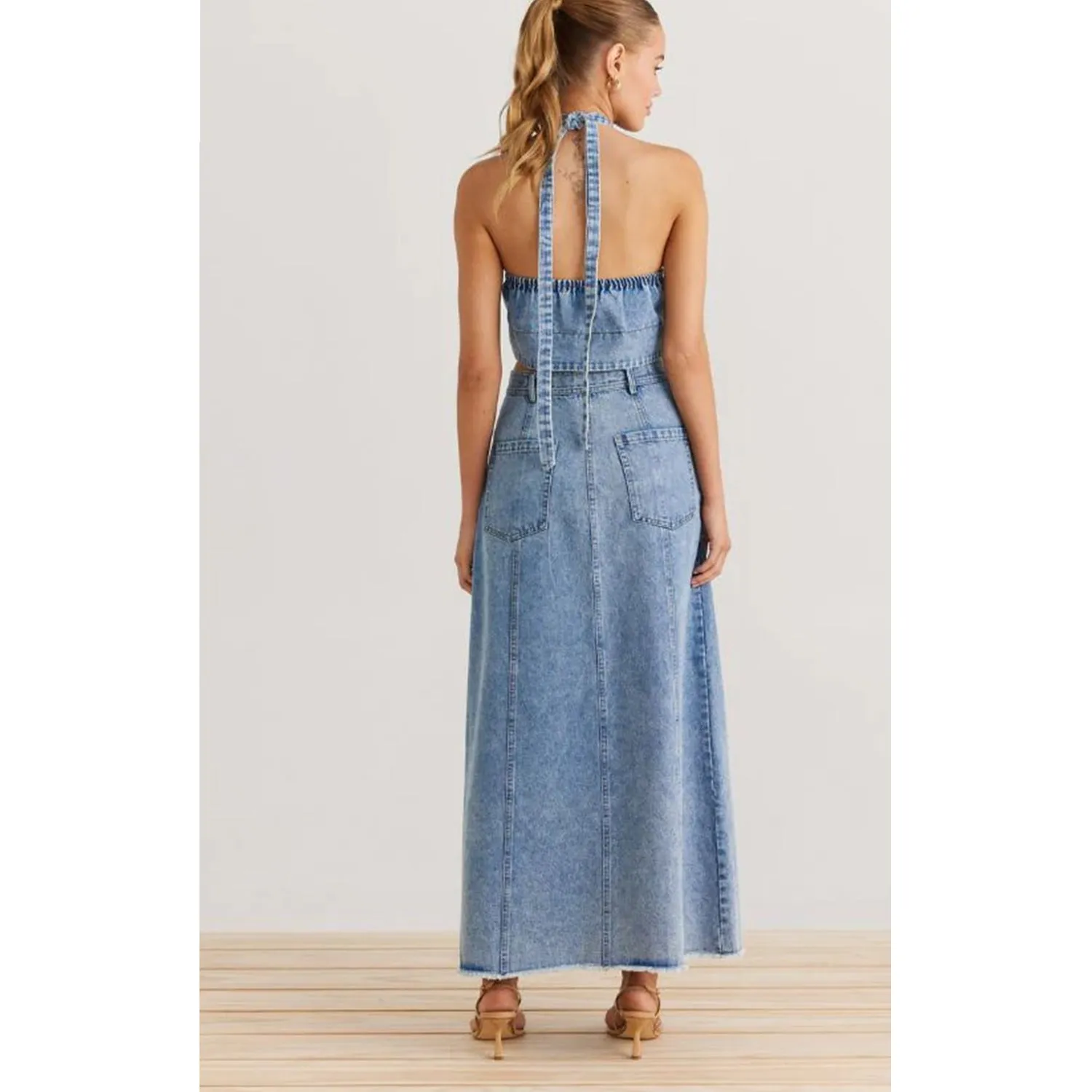 Skirt Moment - Washed Denim