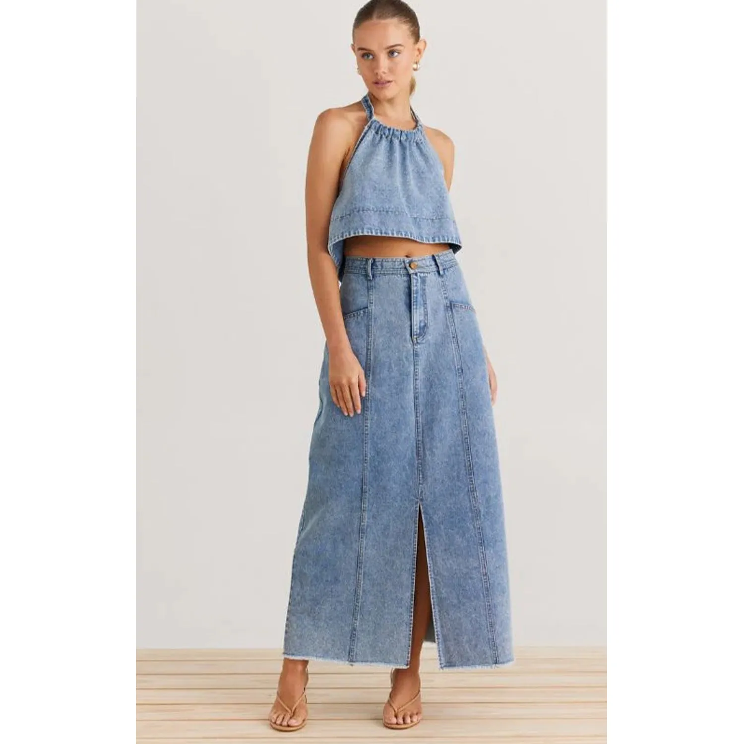 Skirt Moment - Washed Denim