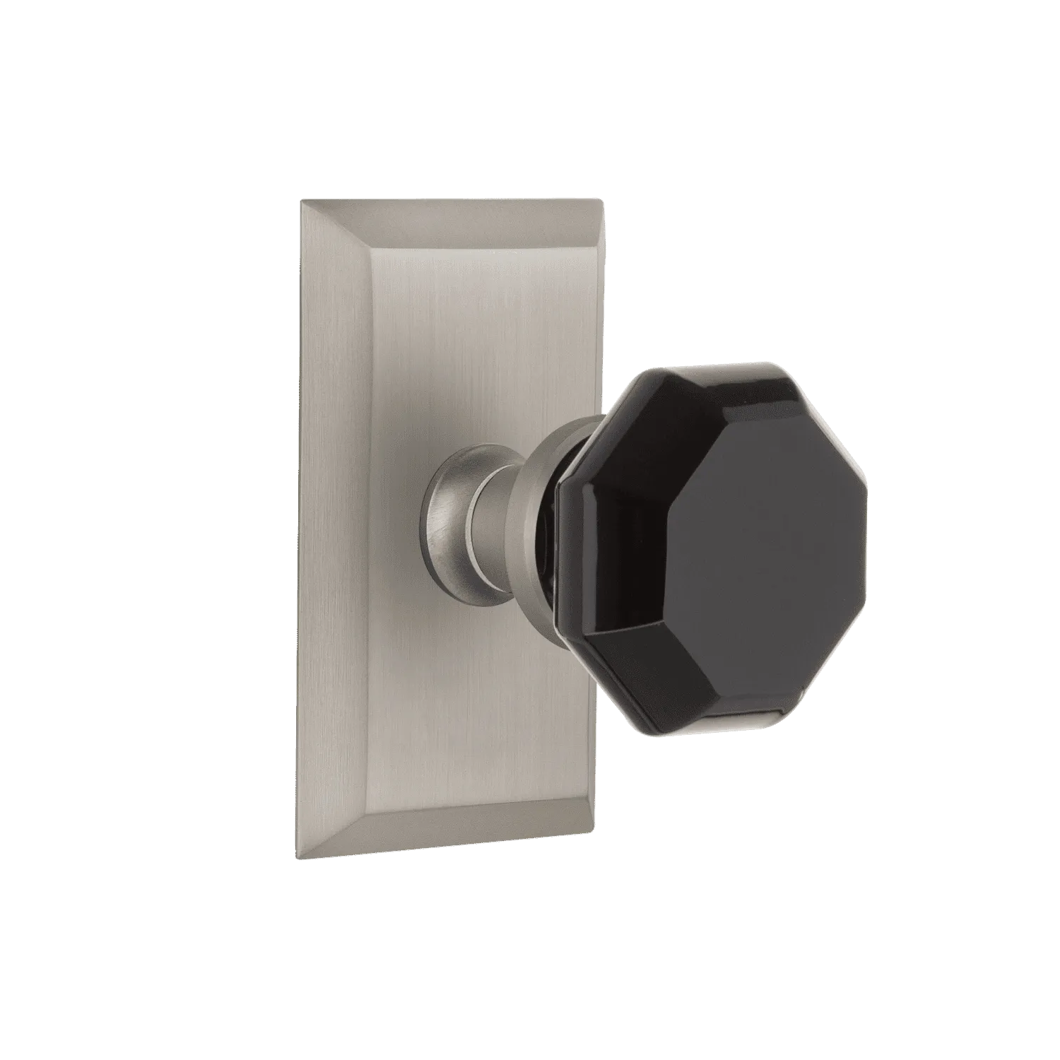 Studio Short Plate with Black Waldorf Knob in Satin Nickel