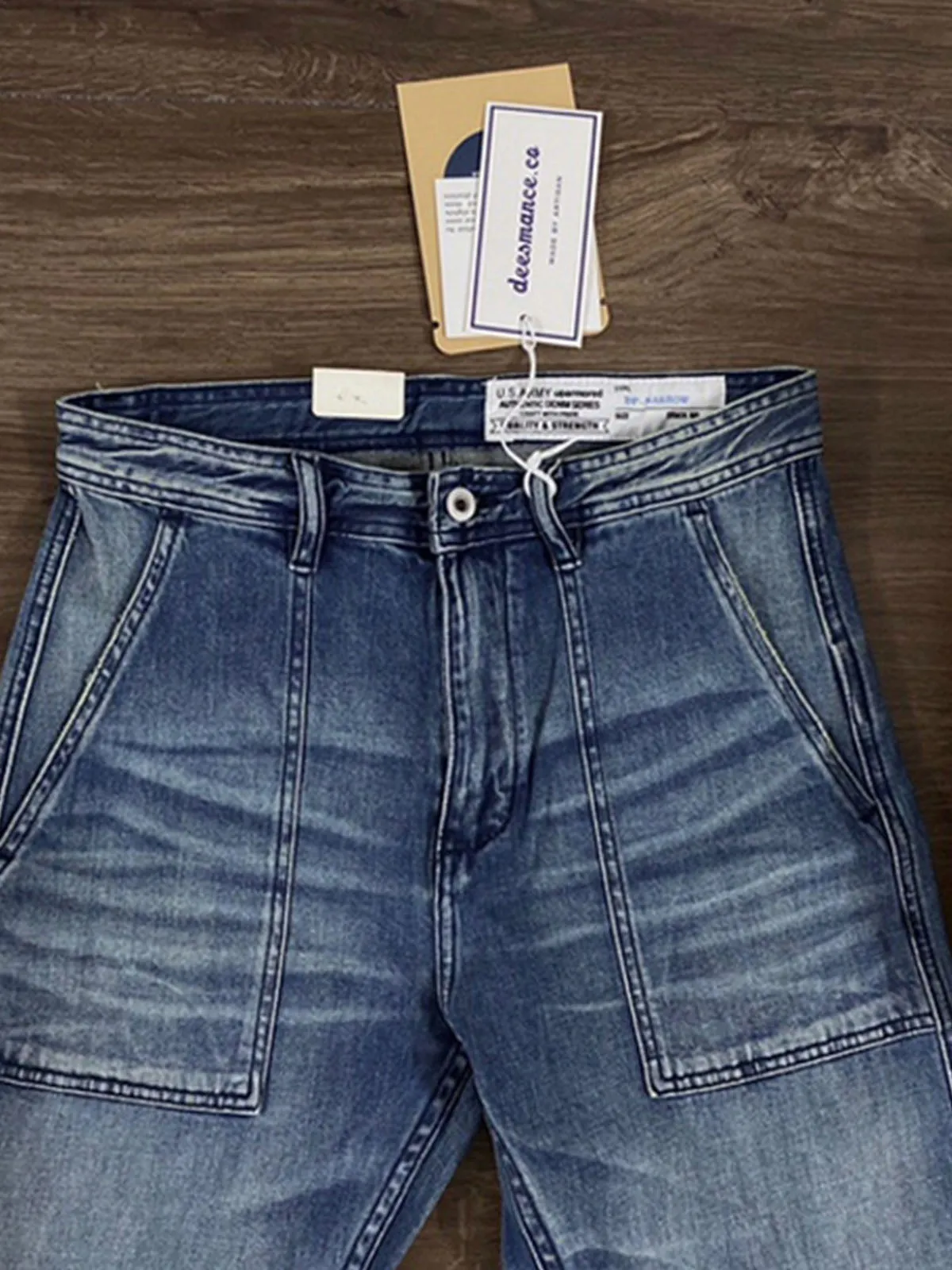 Stylish Patch Pockets Washed Jeans