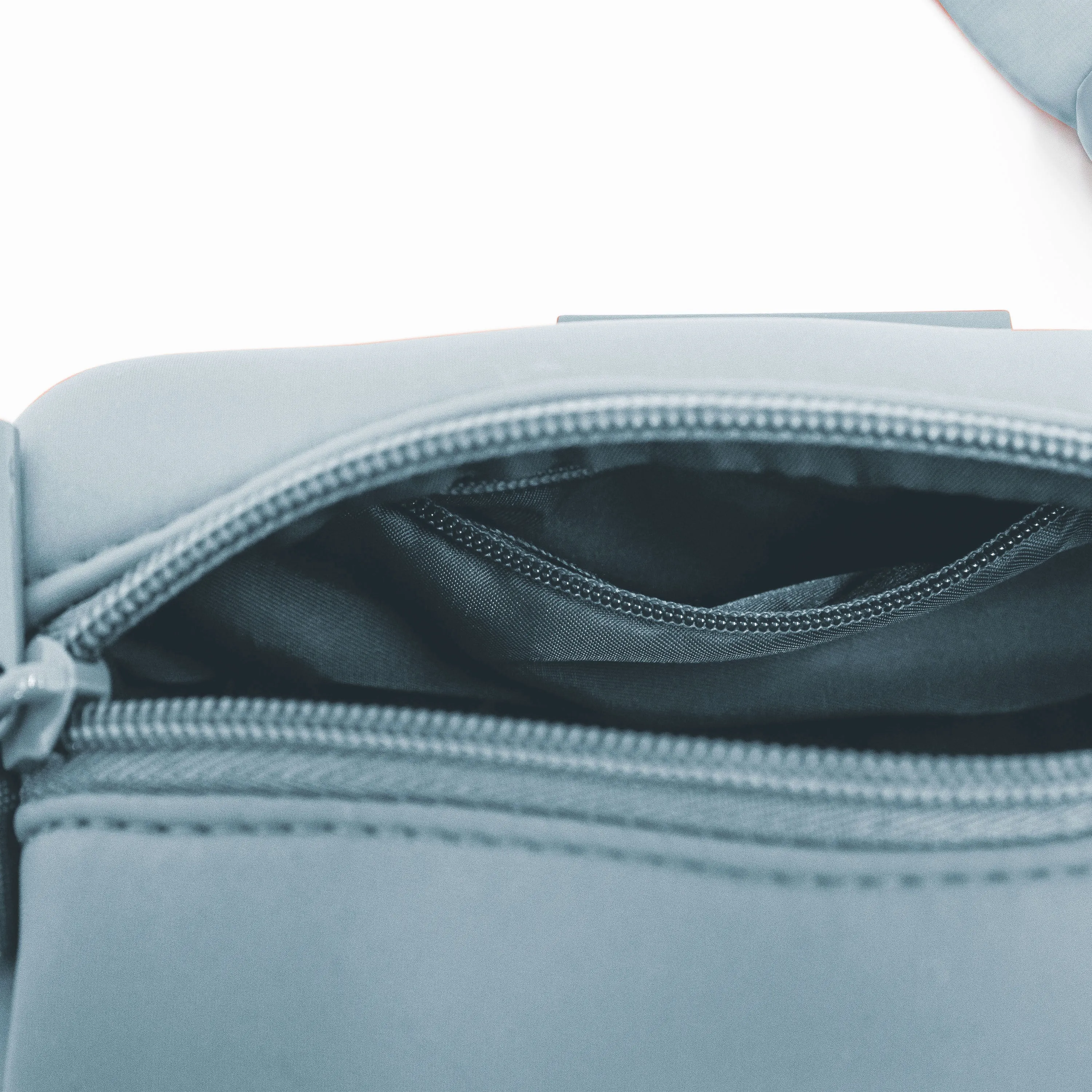 THE LORIE CROSSBODY - ARCTIC ICE