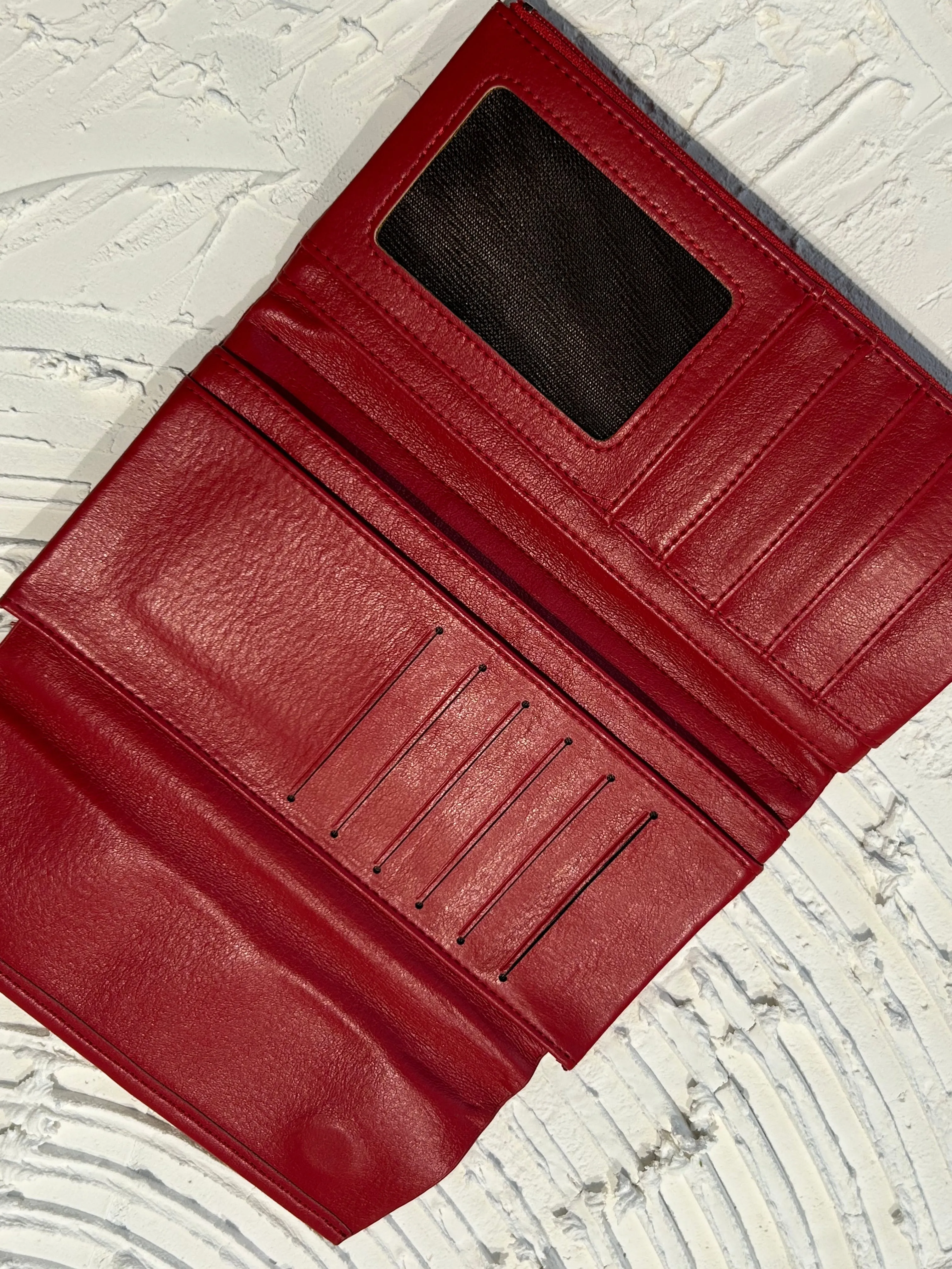 Wallet with button